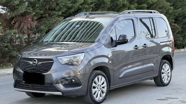 سيارة OPEL COMBO ULTİMATE موديل 2023 لون الإطلاق سقف زجاجي