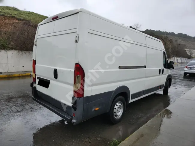 Peugeot Boxer vehicles with a capacity of 15 cubic meters, model 2017