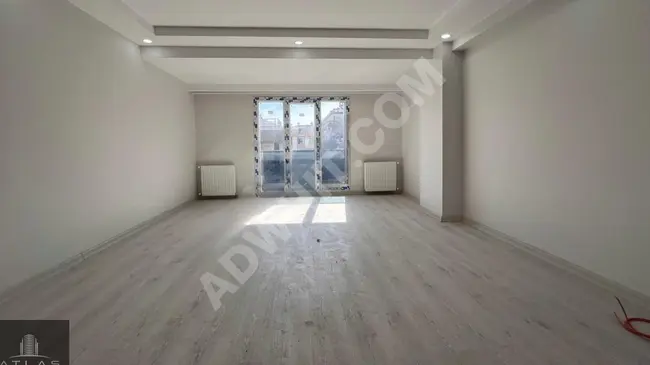 Duplex apartment for sale 4+2 with a luxurious area of 225 square meters in Şirinevler