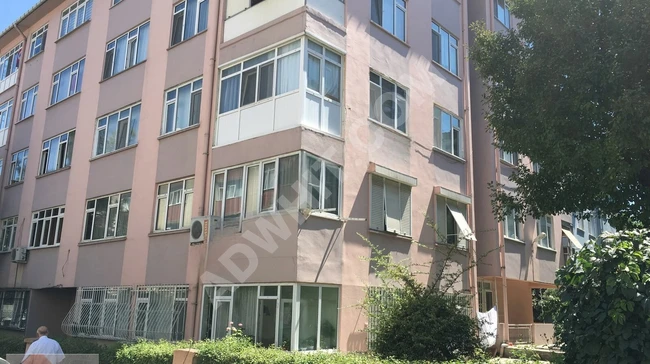 Bakırköy Yenimahalle ASKENT sitesi Yüksek giriş 2+1 Geniş balkon