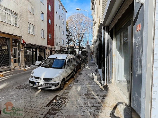 A shop front with a net area of 75 square meters in Bakırköy Yenimahalle across from MARMARAY...