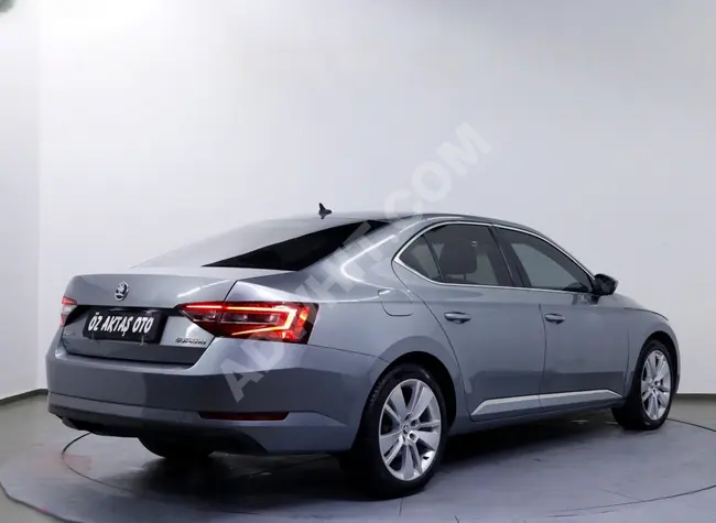 سيارة Skoda Superb Style موديل 2015 أتوماتيك فقط 103,000 كم صيانة  في الخدمة