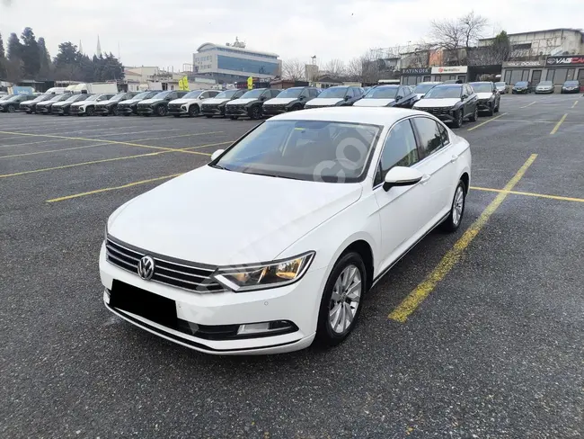 PASSAT car 1.6 TDI TRENDLINE TRIPTRONIC model 2018 with 47,500 kilometers