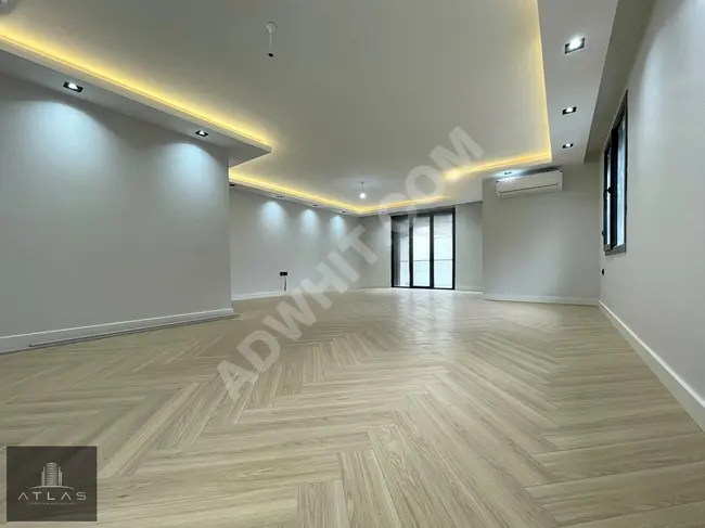 Atlas'tan, Sıfır, 4+2, 350m2, E.Banyolu, K.Otoparklı, Lüx Dublex