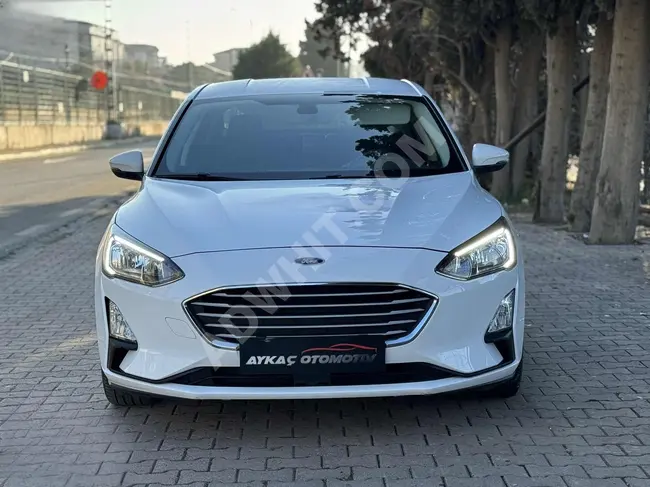 سيارة Ford Focus 1.5 Tdci Trend X  بقوة 120 حصان بدون تغييرات وشبه جديدة