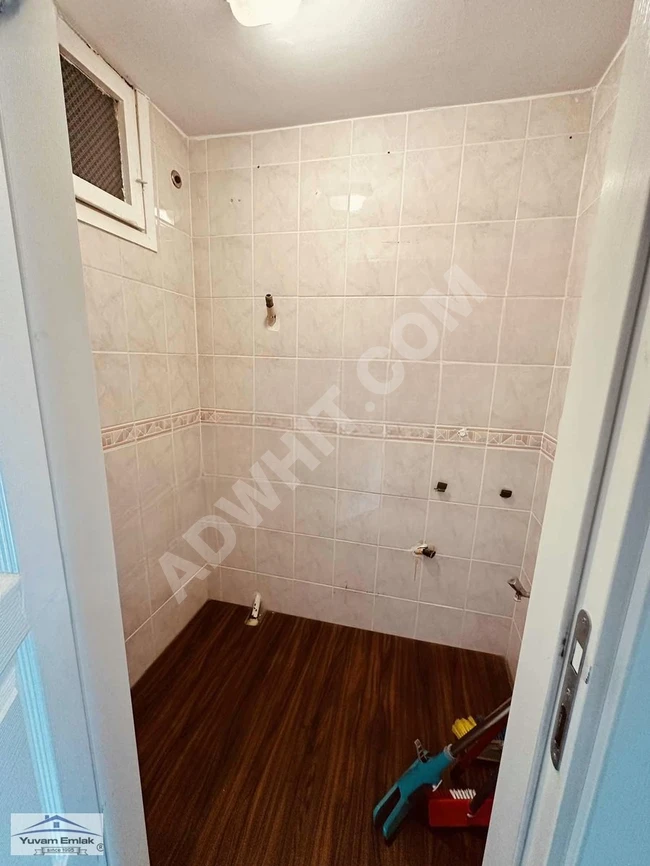 Apartment with elevator, parking space, wardrobe - from Yuvam Emlak Bakırköy