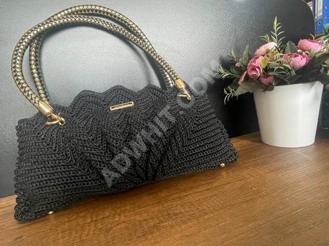 Women's handbag with artistic touches