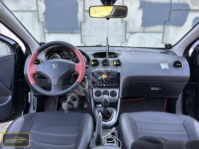 سيارة Peugeot 308 موديل 2011 السقف والمحرك غير مطليان، تم صيانتها بالكامل.