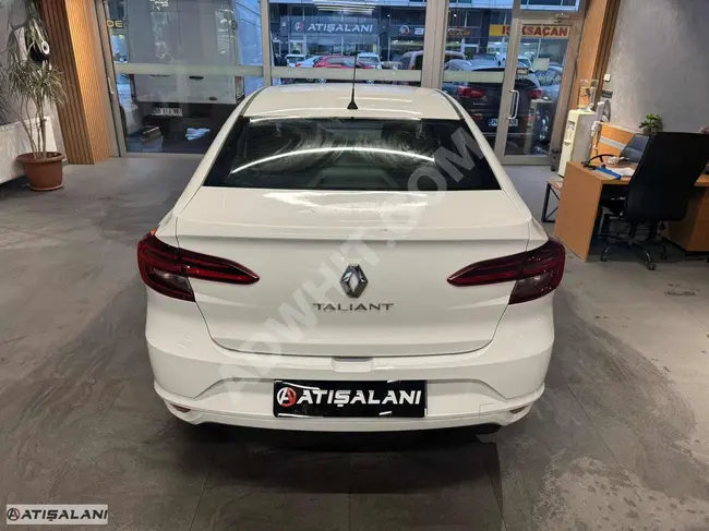 Renault Taliant car model 2022 without defects. Value Added Tax 20% from ATIŞALANI OTOMOTİV