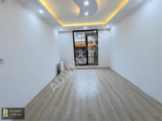 Apartment for sale, middle floor, with an area of 80 square meters. Located in HALKALI, MERKEZ neighborhood from BAKIRCI.