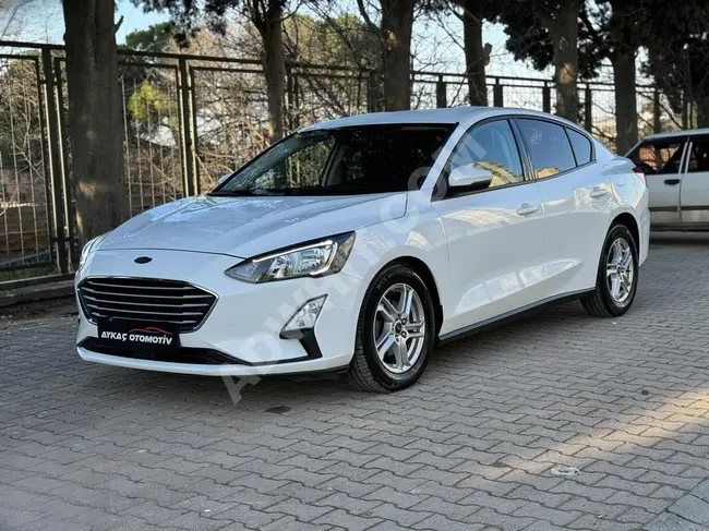 سيارة Ford Focus 1.5 Tdci Trend X  بقوة 120 حصان بدون تغييرات وشبه جديدة