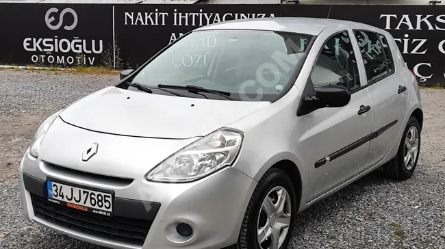 KUSURSUZ TEMİZLİKTE RENAULT CLIO KREDİ İMKANIYLA.