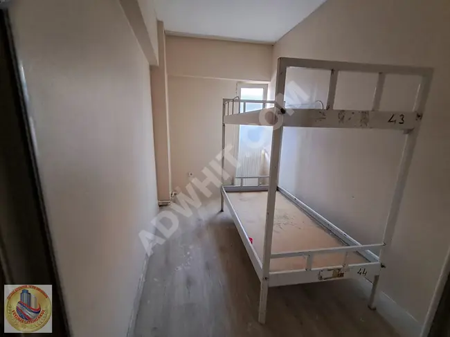 Apartment with an area of 150 square meters on the middle floor with a title deed, for sale in the AYDINTEPE area in TUZLA