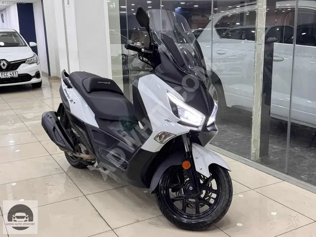 SYM JOYMAX Z PLUS motorcycle with low mileage from AYDIN AUTO