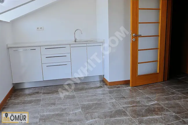 New construction apartment for sale 5+2 with an area of 220 square meters and a wonderful terrace behind ÖĞRETMEN EVİ in BAHÇELİEVLER.