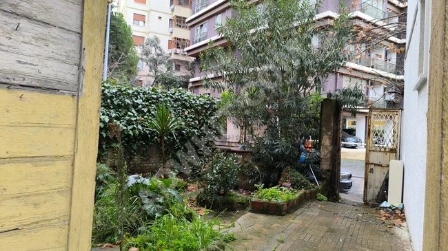İSTANBUL KADIKÖY KIZILTOPRAKTA SATILIK MÜSTAKİL EV görsel 3
