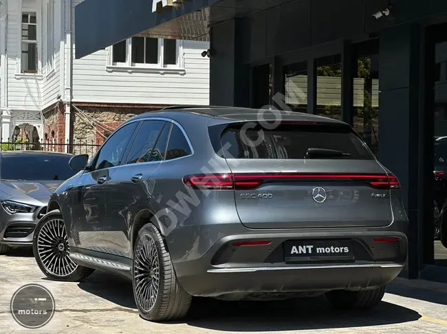 MERCEDES EQC 400 model 2022 with all-wheel drive, AMG + BURMESTER sound system + cooling + from the dealer without defects