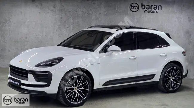 سيارة PORSCHE MACAN CHRONO موديل 2021 - تدفئة - جانت 21''-من الوَكيل - بلا طلاء