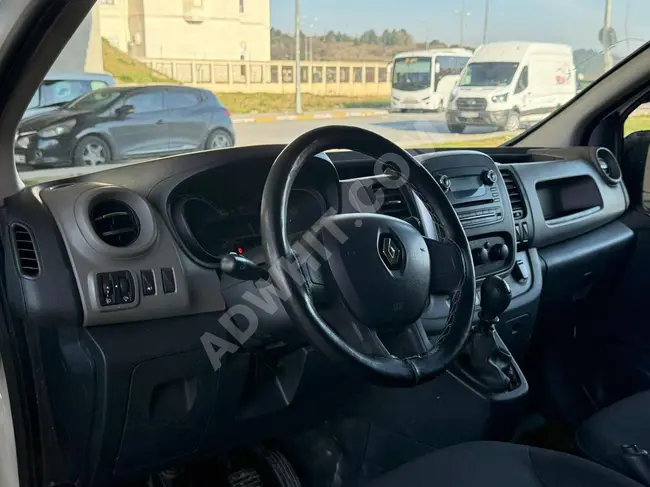 Van RENAULT TRAFIC 1.6 dCi model 2017