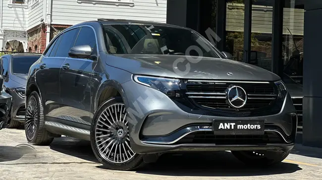 MERCEDES EQC 400 model 2022 with all-wheel drive, AMG + BURMESTER sound system + cooling + from the dealer without defects