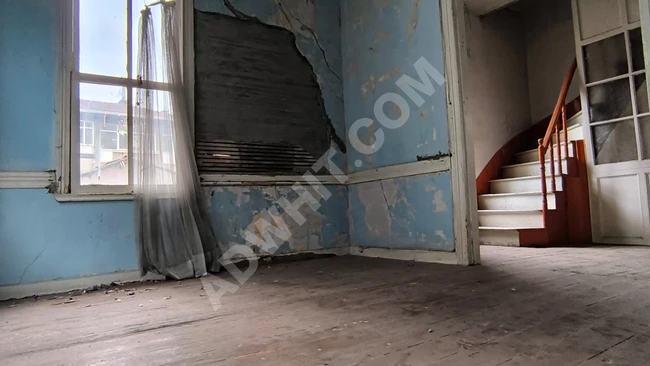 İSTANBUL KADIKÖY KIZILTOPRAKTA SATILIK MÜSTAKİL EV görsel 14