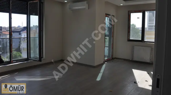 Apartment for rent 5+2 luxury duplex with an area of 220 square meters behind ÖĞRETMEN EVİ in BAHÇELİEVLER.