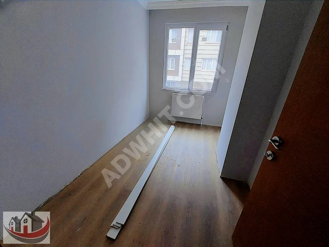 GÜNEYDEN SIFIR KÖŞE BİNADA 2+1.85M2 FUL AYDINLIK DAİRE