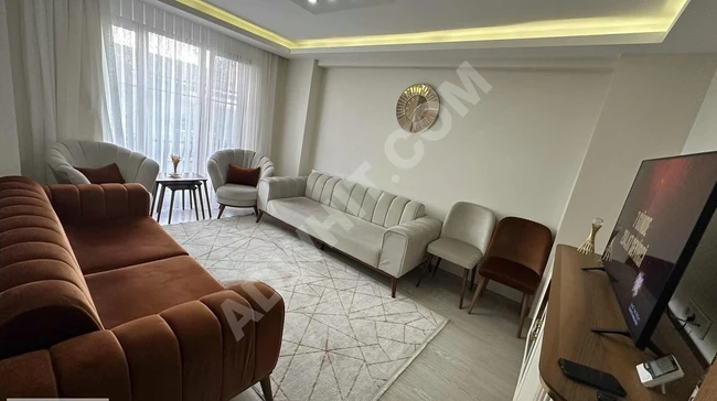 Apartment on a mid-level floor for sale by Çakıroğlu Real Estate.