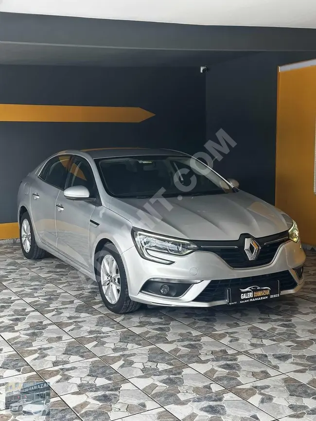 HATASIZ AYARINDA! FUL SERVİS BAKIMLI! 2020 MÉGANE TOUCH OTOMATİK