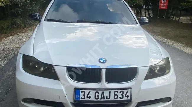 سيارة  BMW  316ti خالية من التغييرات وسجل الأضرار، فقط يوجد طلاء محلي على السقف