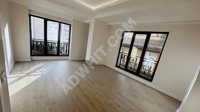 An apartment on the middle floor, ready for occupancy, for sale by ÇAKIROĞLU REAL ESTATE.