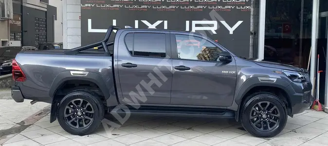 HİLUX İNVİNCİBLE   موديل 2023 دفع رباعي4x4   كاميرا  360 فاتورة %20