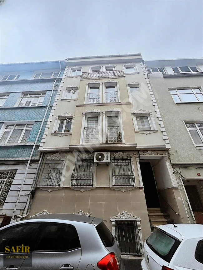 Kocamustafapaşada Deniz Manzaralı 3+1 Satılık Dubleks Daire