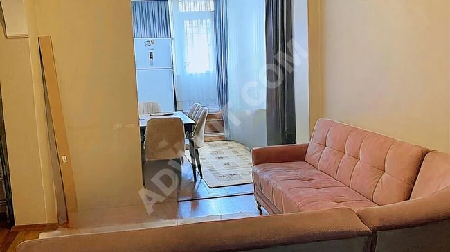 Apartment for rent, fully furnished 2+1 on a straight street, 10 minutes from the metro, clean.