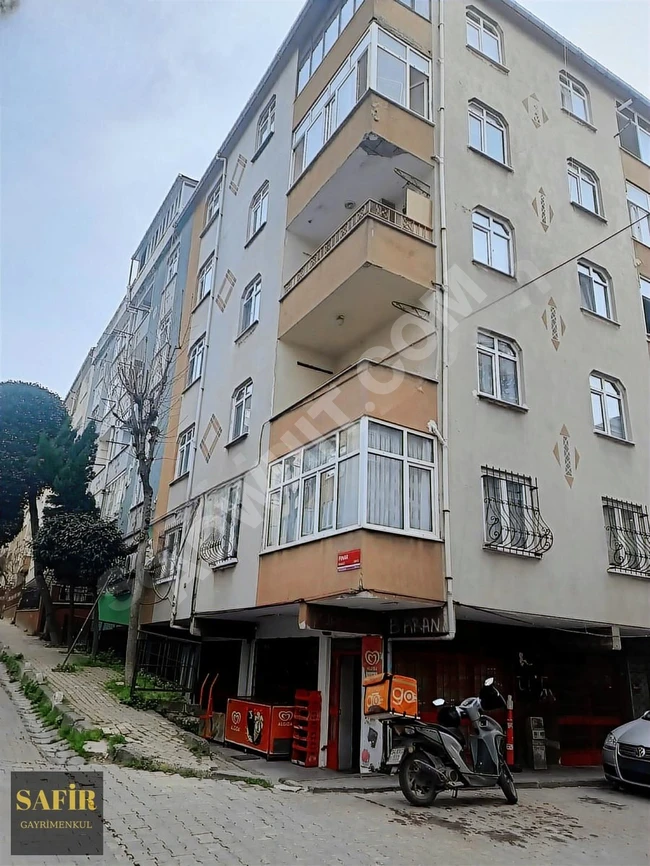 Corner shop for sale by SAFİR Real Estate Company