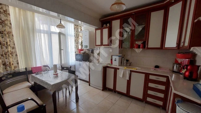 A 3+1 apartment with an area of 120 square meters, located 5 minutes walking distance south of the metro.