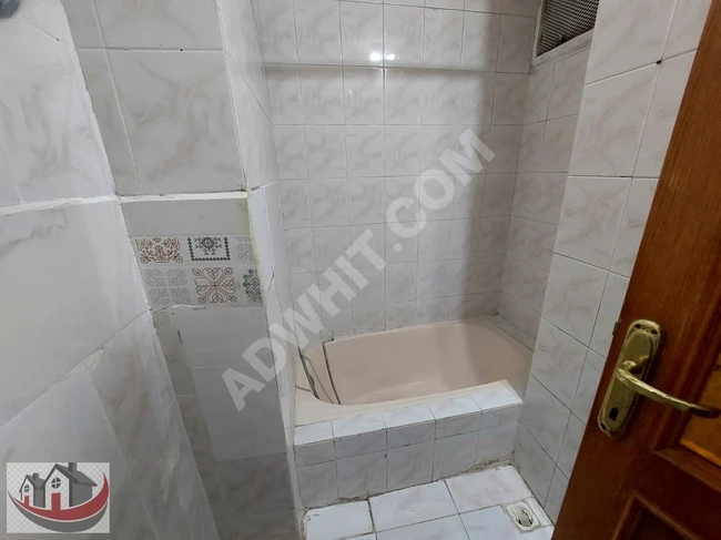 GÜNEYDEN METROYA 8 DAKİKA YÜRÜME 2+1.90M2 ASANSÖRLÜ DAİRE