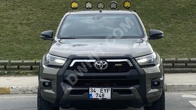 سيارة HILUX INVİNCİBLE 4X4 موديل 2021 - بدون خطأ - تدفئة