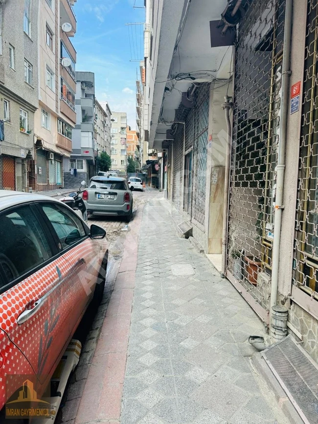 Commercial space for rent in TELSİZ neighborhood, on the new back street, with direct entrance.