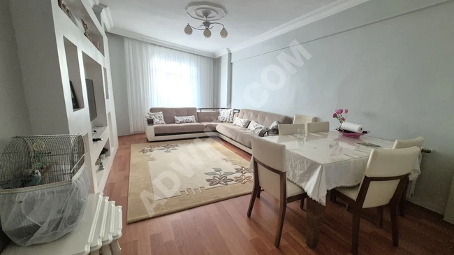 For sale: 2+1 apartment on a middle floor in Yenibosna