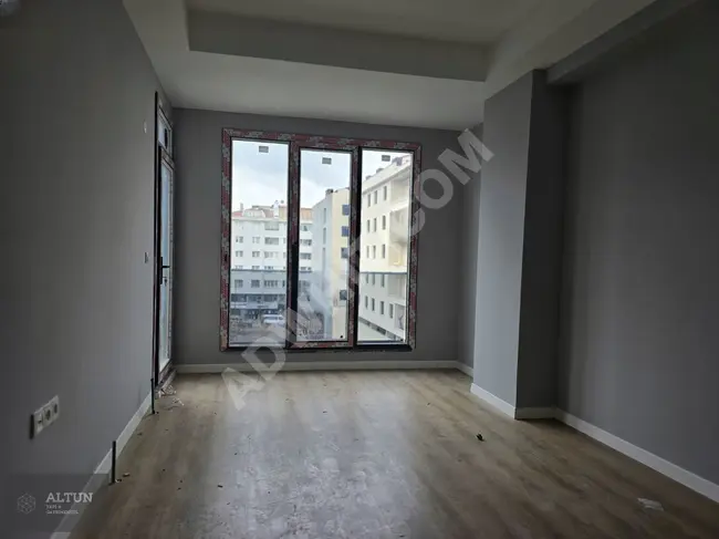 2+1 apartment for rent opposite the PTT Center with a total area of 70m², completely new. The apartment has an elevator.