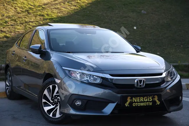 Honda Civic ديزل رمادي غامق 20٪ ضريبة القيمة المضافة سقف بانورامي تدفئة رؤية خلفية ناقل حركة  F1