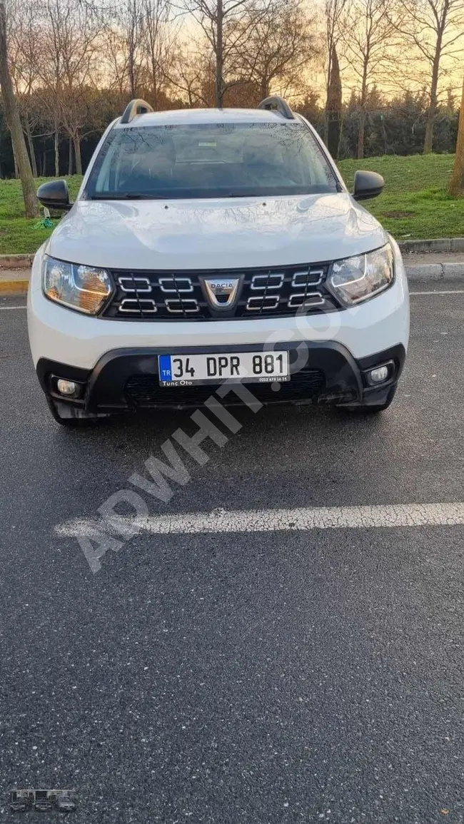 سيارة Dacia Duster 1.5 DCI COMFORT 4WD موديل 2020  عداد 59.000 كيلومتر بدون طلاء 20/فاتورة