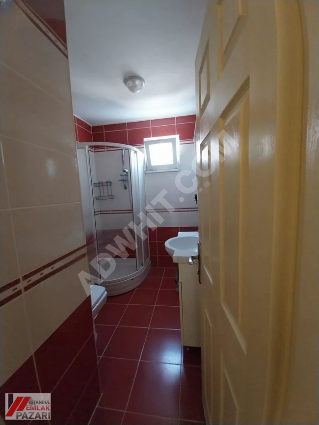 2+1 apartment with a private bathroom for rent in Avcılar Cihangir.