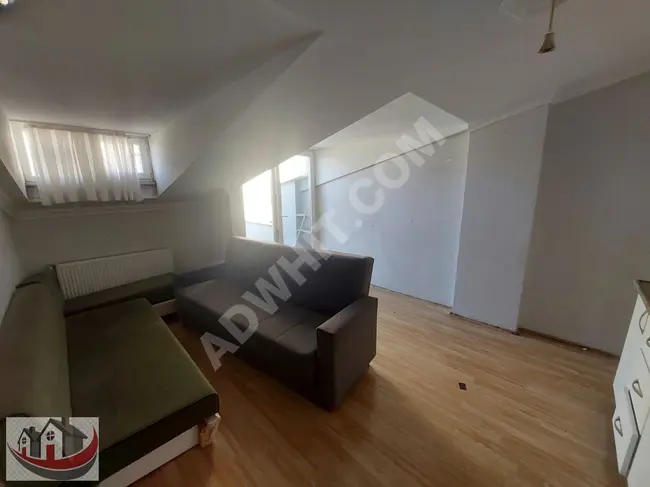 2+1 apartment for rent. With an area of 75 m² and a terrace, it is a 13-minute walk to the metro.