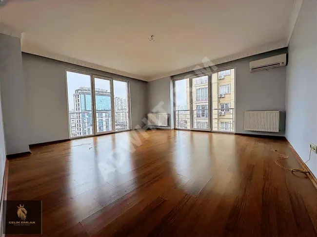 3+1 Empty Apartment for Sale in ŞERİFALİ LAVELLA 2 by ÇELİK Real Estate