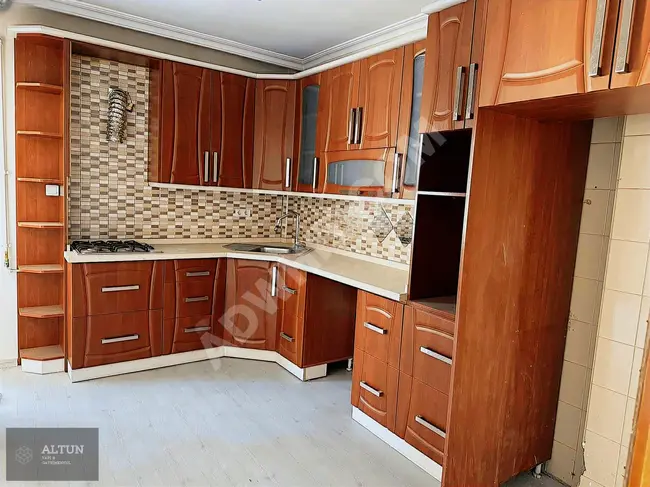 MRKZ ÇARŞAMBA PAZARINDA KİRALIK 4+2 GENİŞ 275m2 DUBLEKS DAİRE