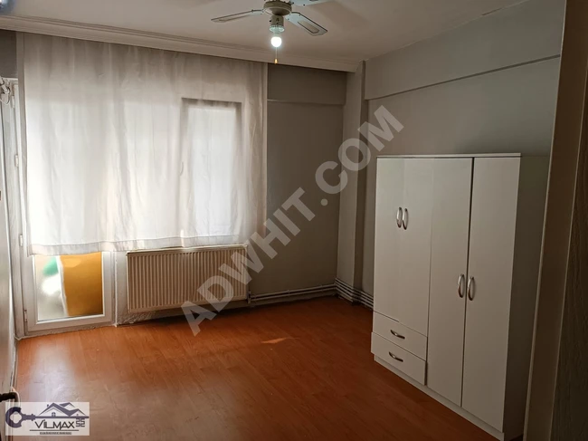 For rent: 2+1 apartment with no expenses in an excellent location in the FETİHTEPE neighborhood.