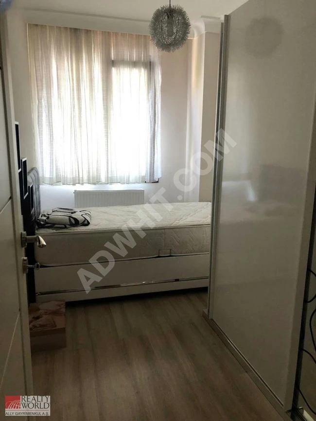 Reverse duplex apartment for rent, within walking distance from the metro in the center of KAGITHANE.