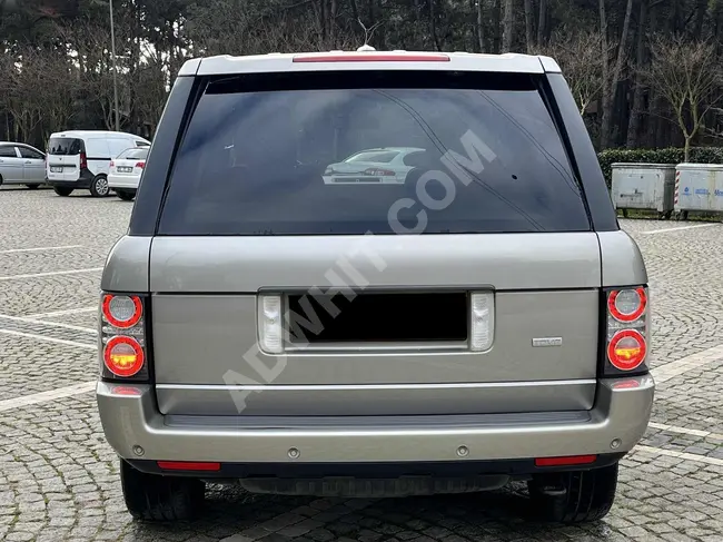 First owner _RANGE_ROVER_VOGUE_GIRTLAK_DOLU model 2011 with 220 thousand km.